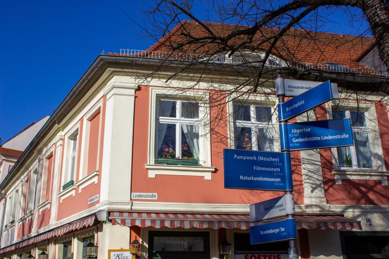Cafe Alice & Pension Gmbh Potsdam Luaran gambar