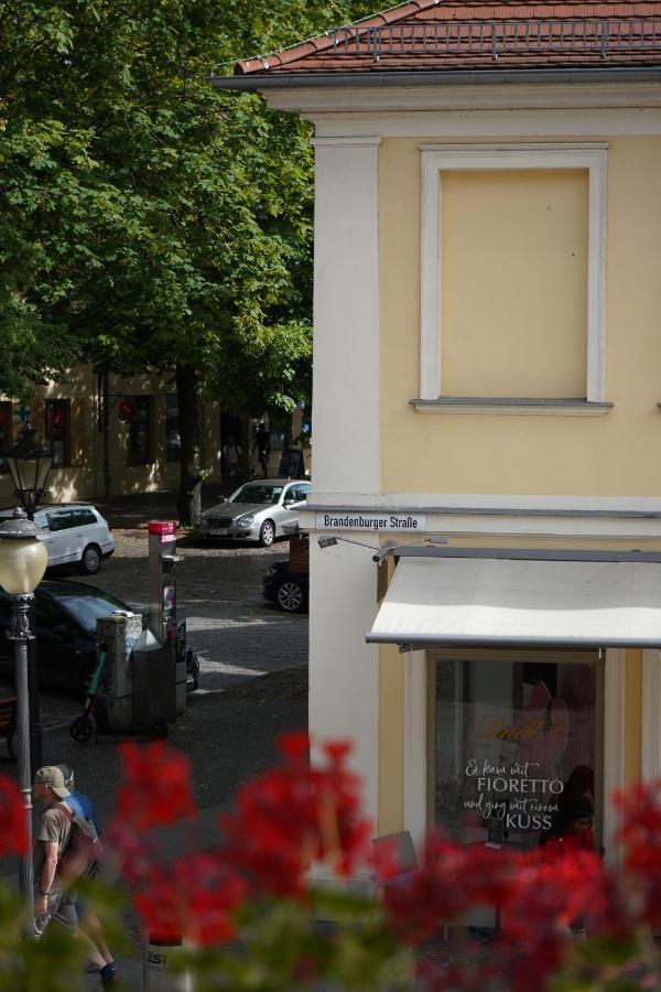 Cafe Alice & Pension Gmbh Potsdam Luaran gambar